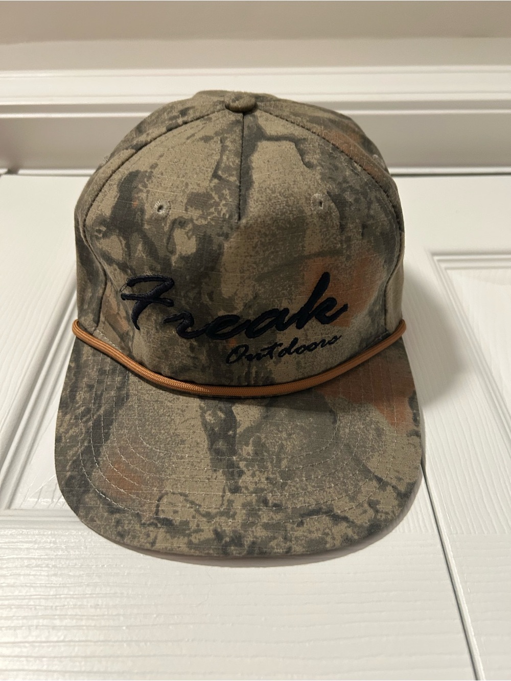 freak outdoors lost hat co goat rope Camo Rope-Trim Snapback Hat - Brown/Green